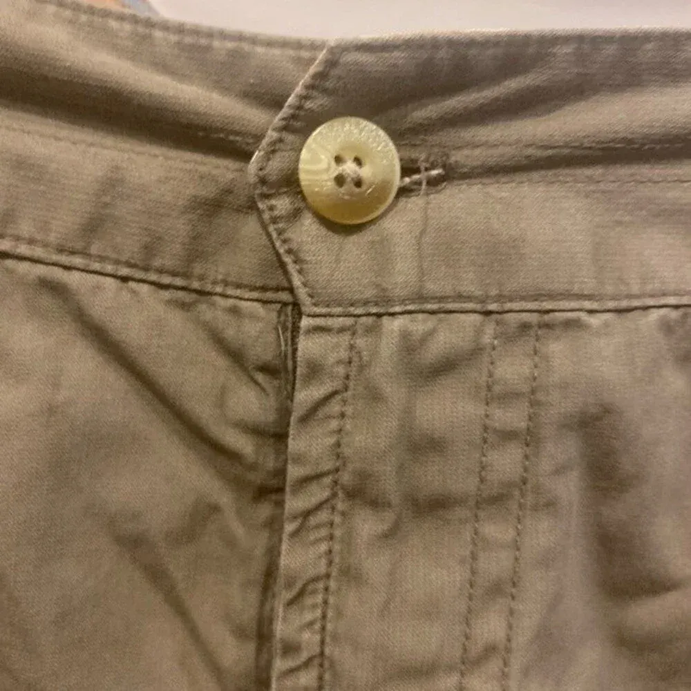 Columbia Women’s Khaki‎ Shorts Hiking Walking Light Weight - Size 12 - Image 3