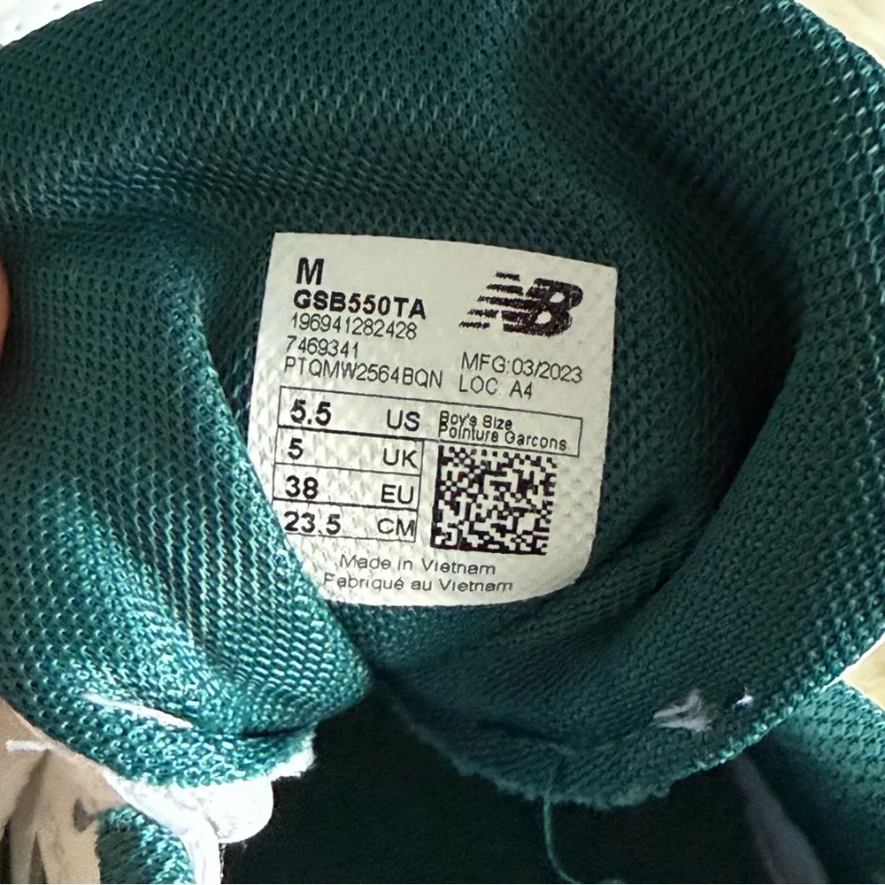 550 Vintage Teal/White Unisex Sneakers - Image 9