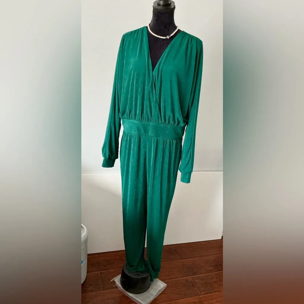 ALEXIA ADMOR DRESSY JUMPSUIT 💚💚 - Image 5