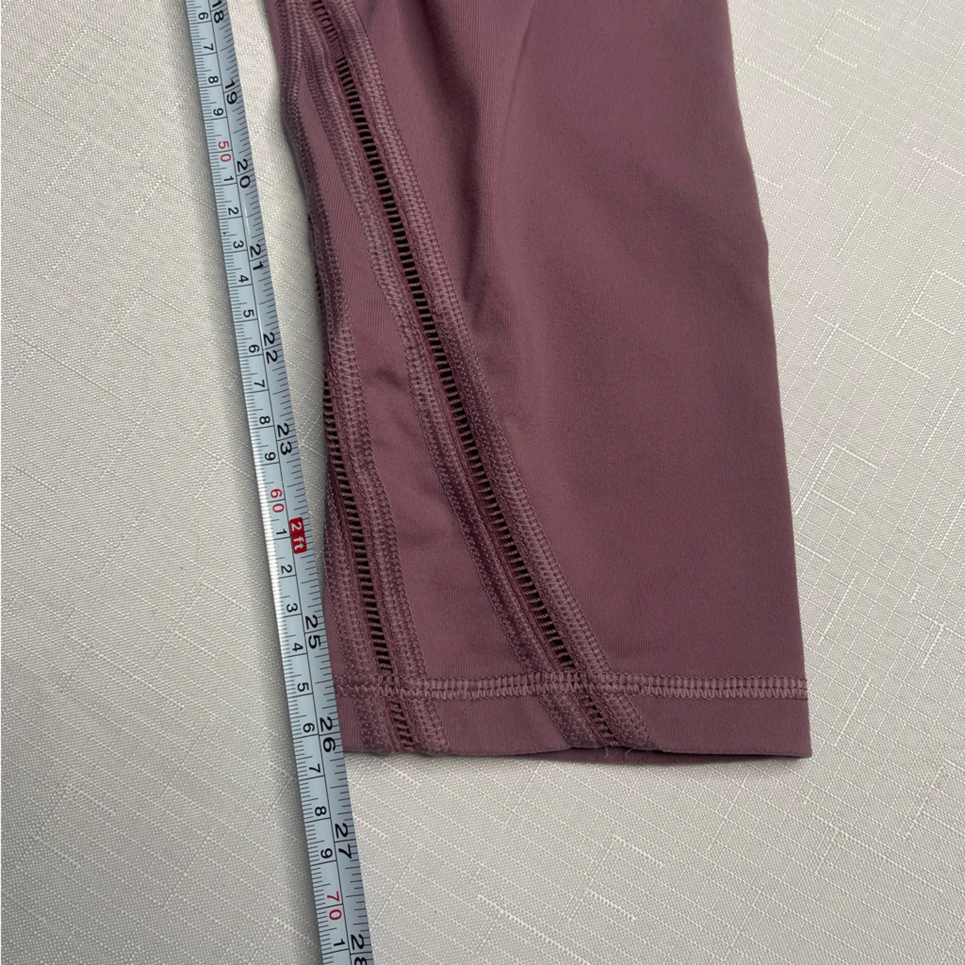 Victorias Secret Sport Knockout Mauve Leggings w Sheer Mesh Side Panels (Large) - Image 10