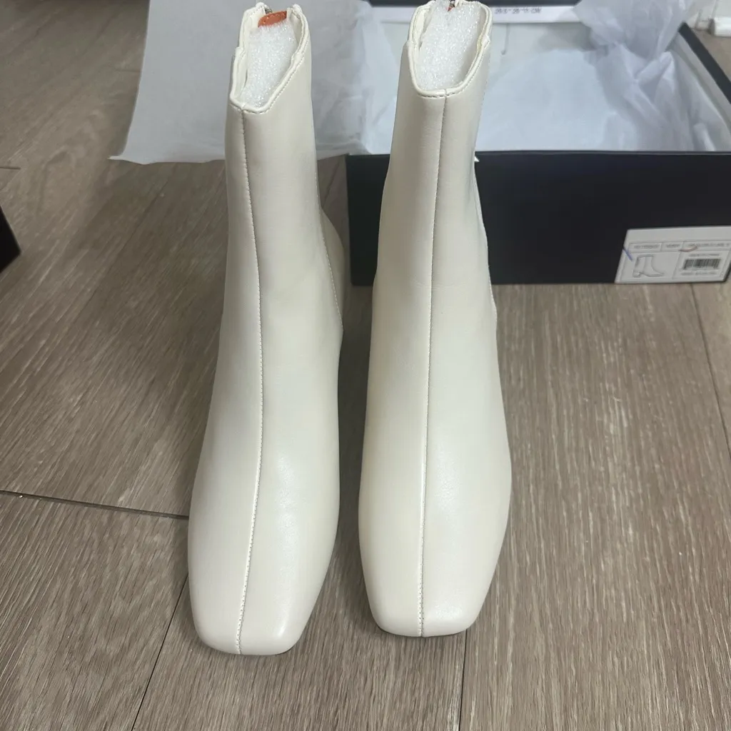 French Connection Tess Ivory Ankle Boots Block Heel Square Toe Size 8 - Image 7