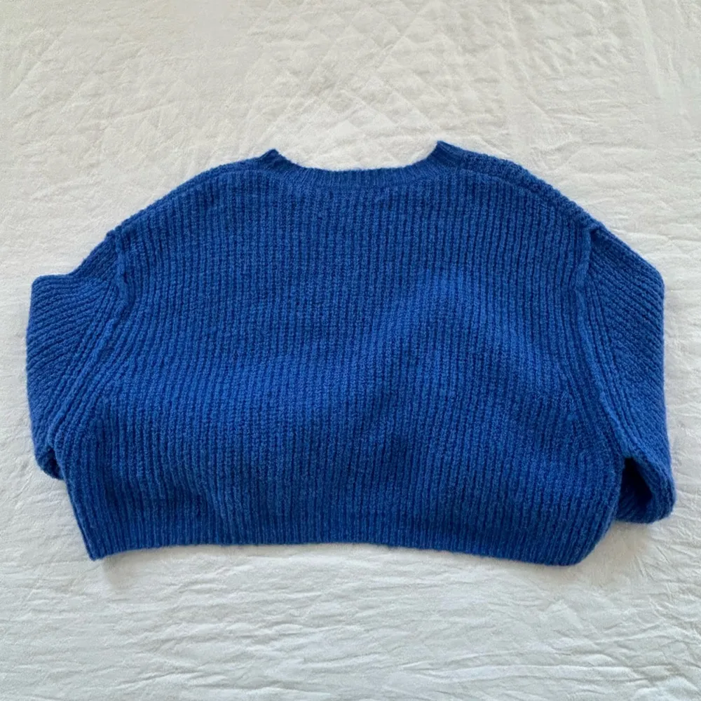 Mustard Seed Round Neck Cropped Sweater - Image 4