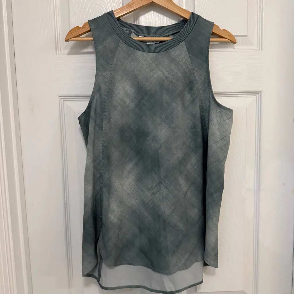 NWOT Athleta Zephyr Print Tank - Image 2