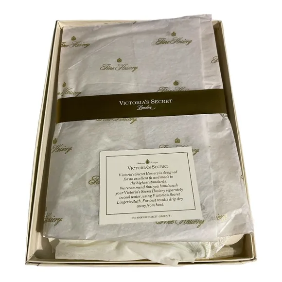 Victoria's Secret Vintage Box 2 Pair Sheer Lace Top Thigh Hi Hose White Medium - Image 2