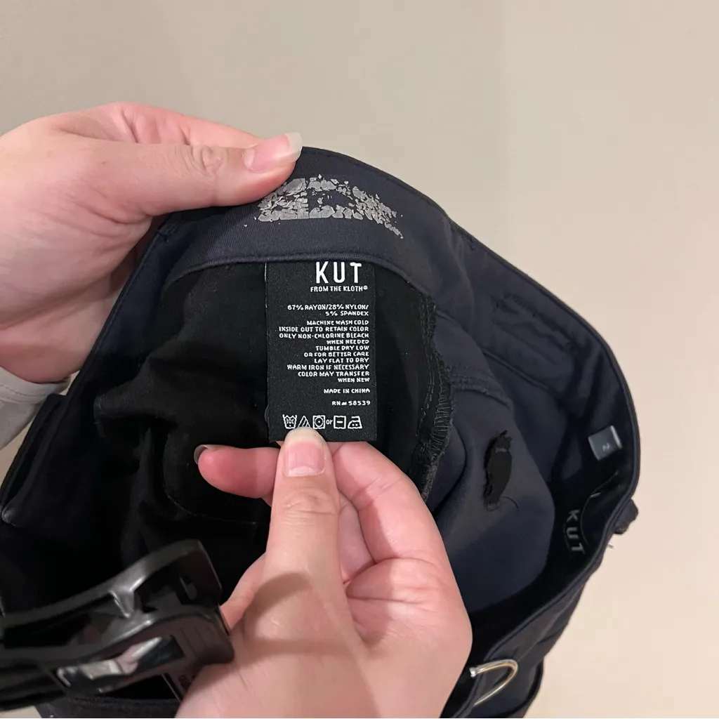 Kut From the Kloth Skinny Pants Size 2 - Image 7