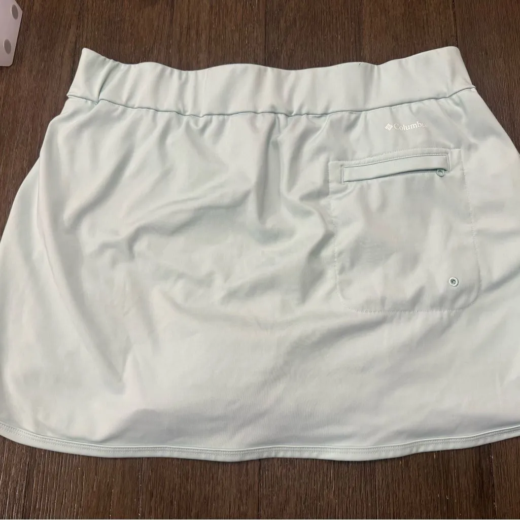 Columbia Women's Light Blue Skirt skort size large 15" waist to hem - Image 2