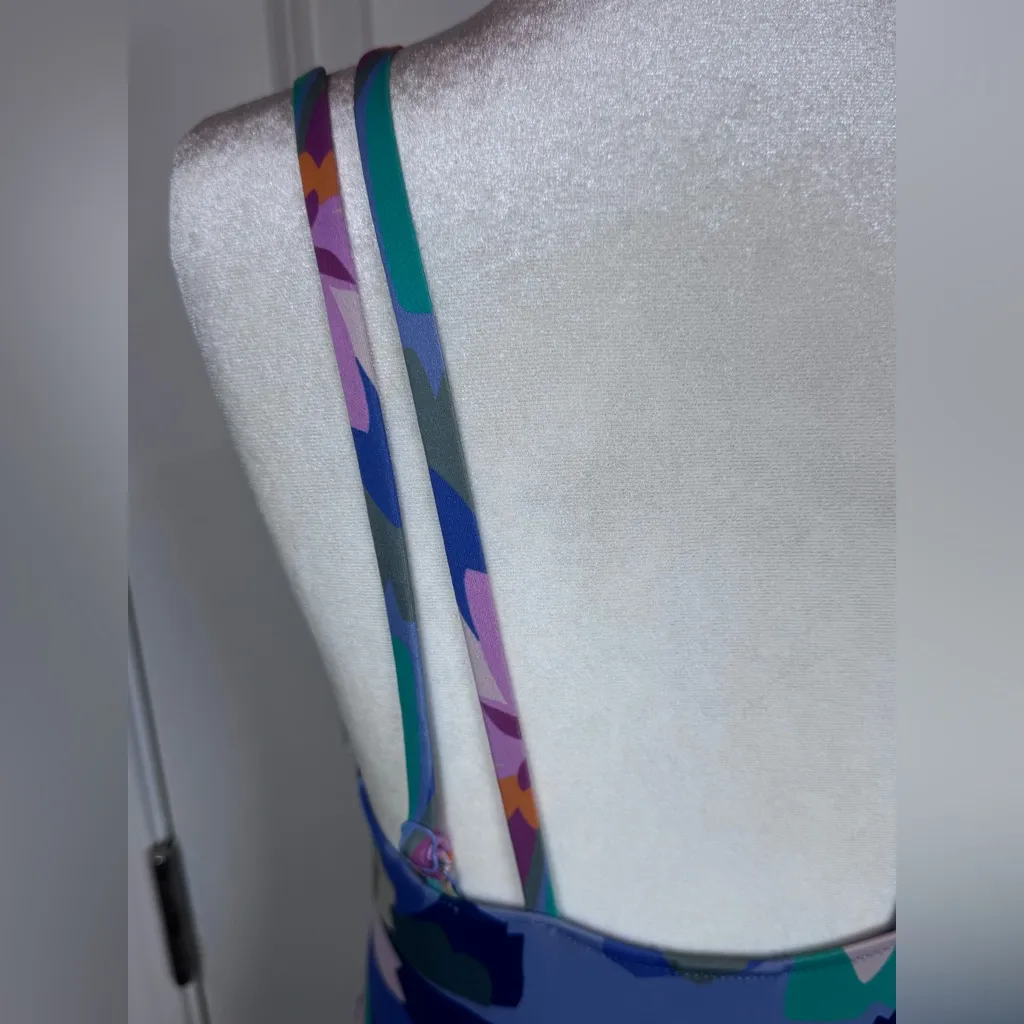 GAP Plunge Floral One-Piece Swimsuit L Ruched Sides Adjustable Straps Resort - Image 5