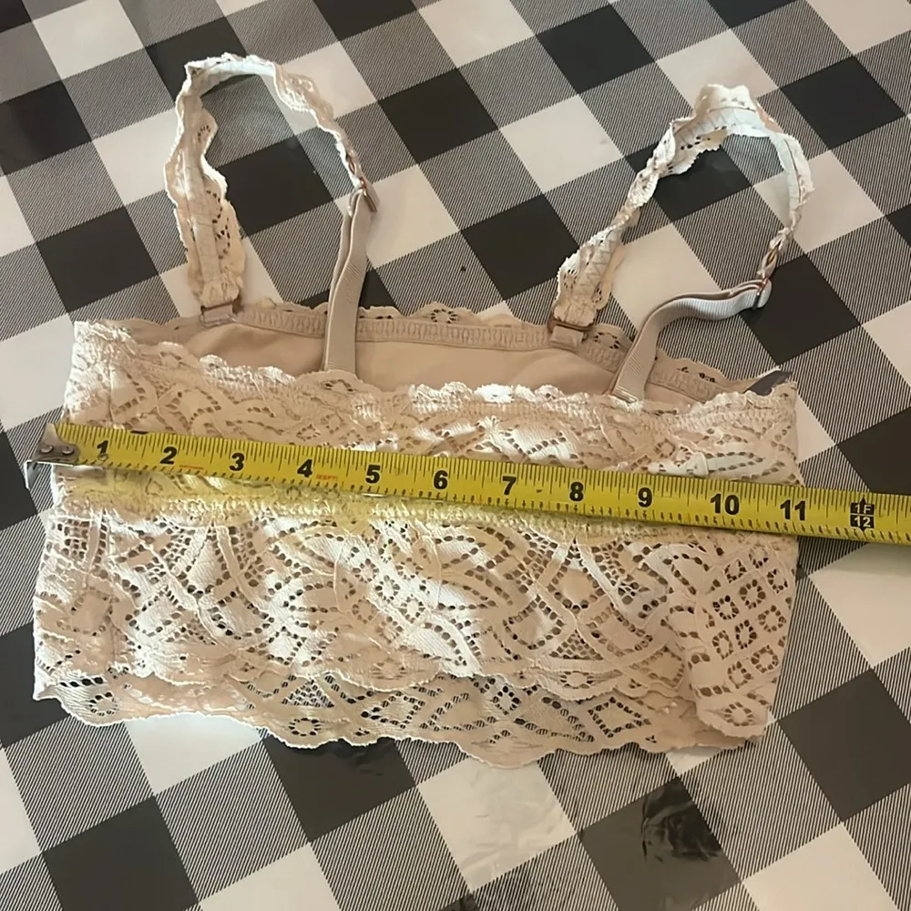 Aerie Women’s Cream Colored Bralette Top Lace Eyelet Size XS - Image 11