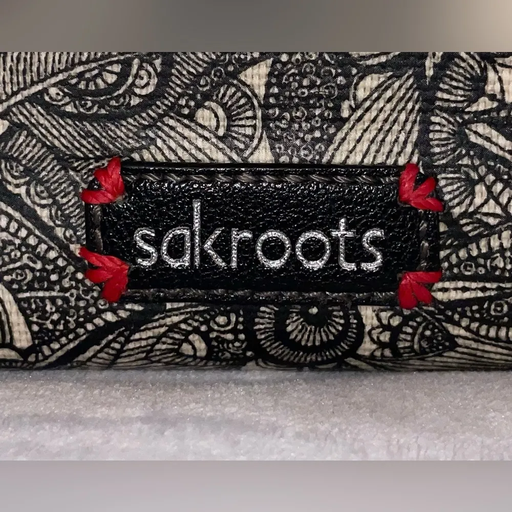 “Peace” Black/White Spirit Desert Smartphone Wallet/Wristlet - Image 6