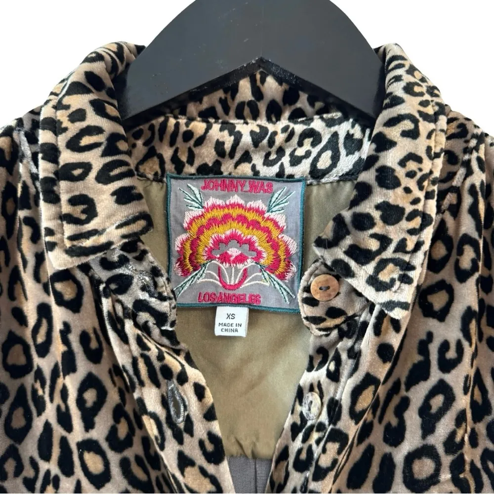 Johnny Was XS Velvet Mixed Animal Print Button Front Blouse Leopard Zebra Boho - Image 4