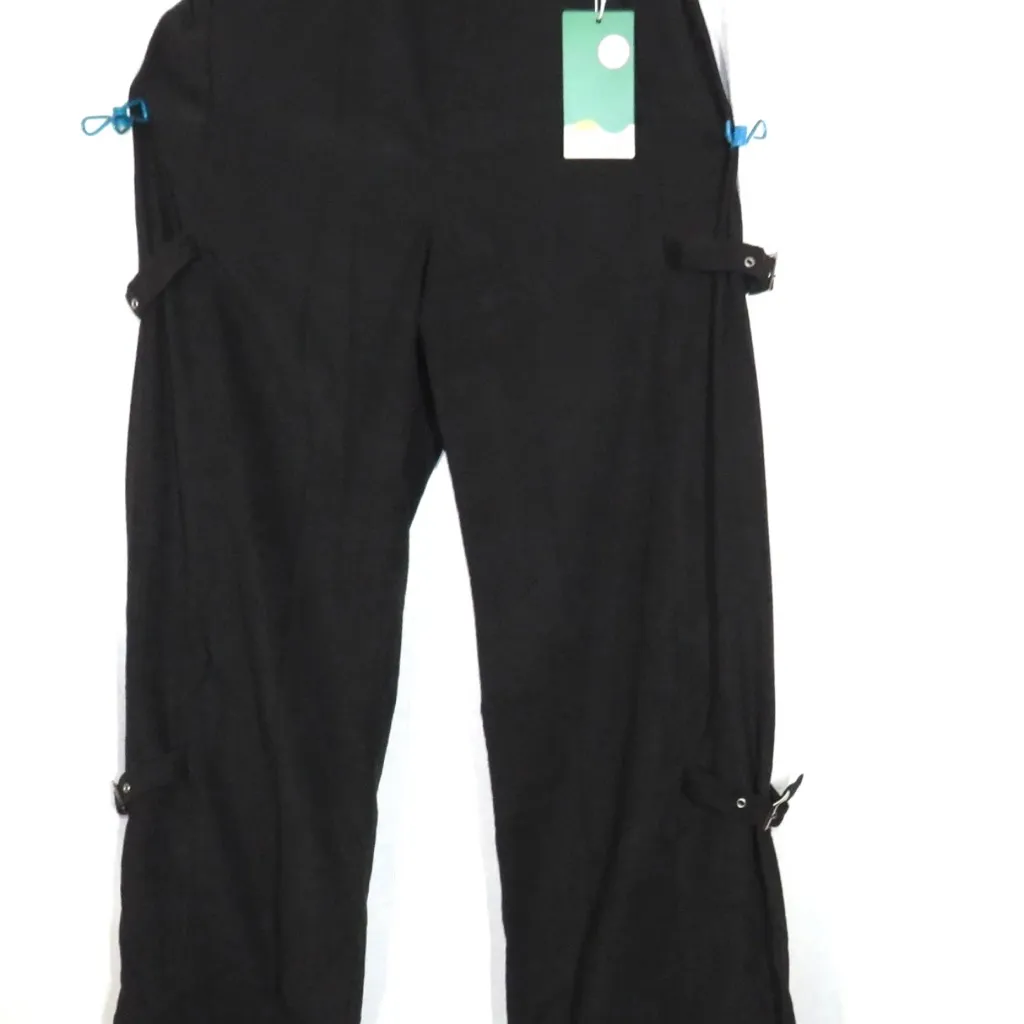 NWT Halara dark gray/black side leg suede feel pant with side buckles. Size M - Image 5