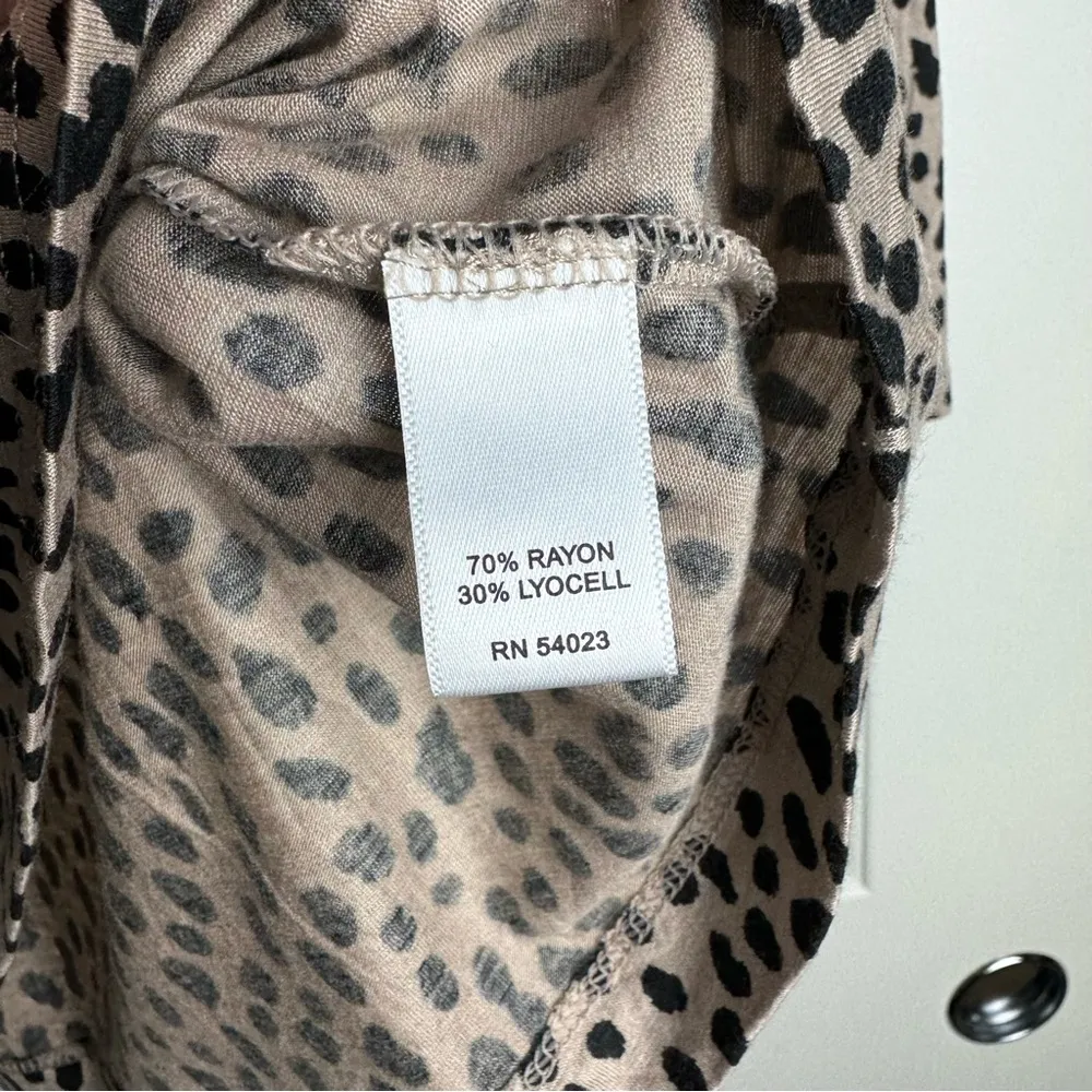 Banana Republic Spotted Dots 3/4 Quarter Sleeve Top - Image 4