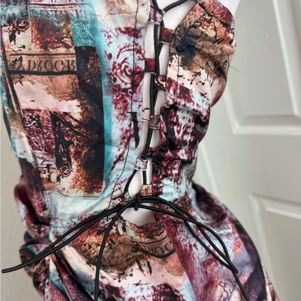 Pretty Little Thing Abstract Print Women's Dress Size 8. B14 - Image 11