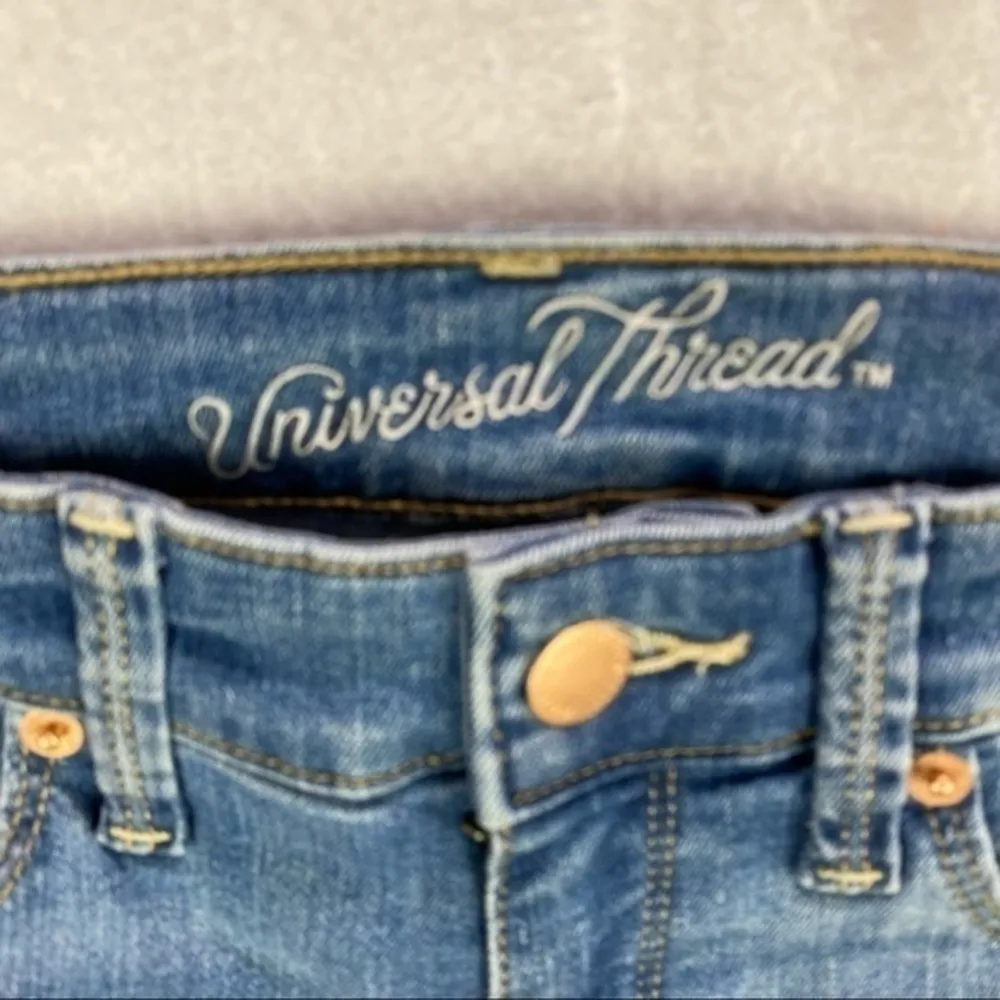 Universal Thread Medium Wash Destroyed Denim‎ High Rise Cuffed Skinny Jean - Image 4