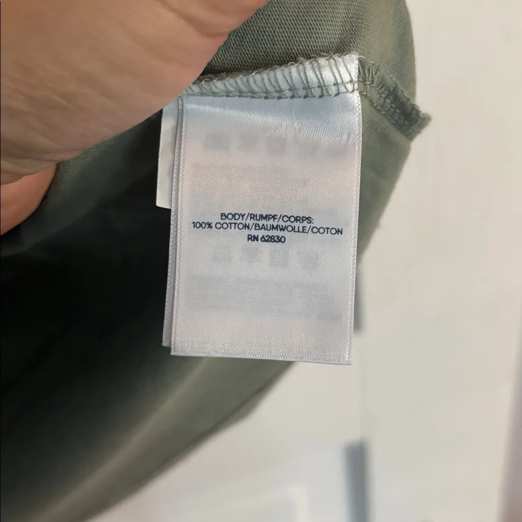 Lands' End Women’s Tall Olive Short Sleeve Tee Green Size M - Image 3