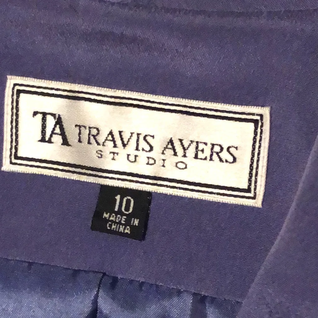 Travis Ayers sz 10 purple 2pc skirt suit - Image 4