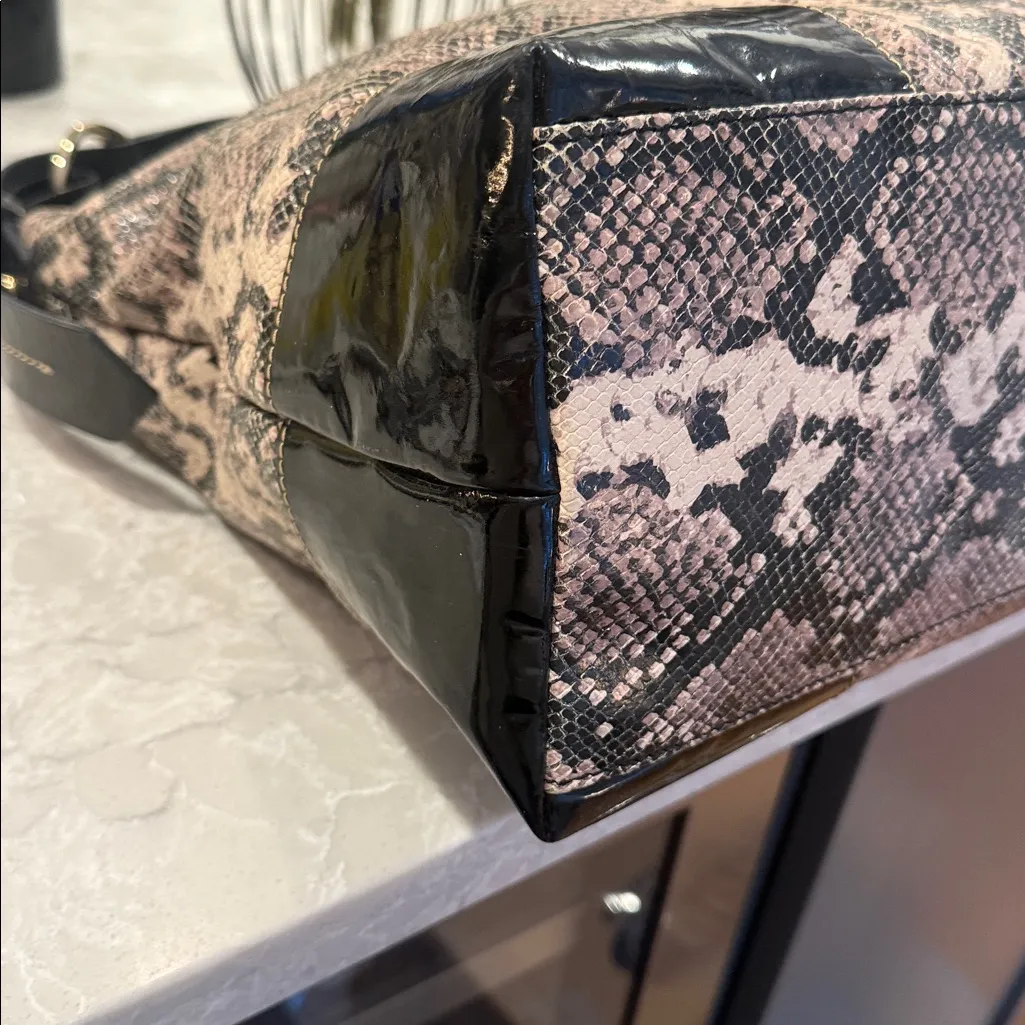 Dooney & Bourke , python, black and gray hobo shoulder bag - Image 7