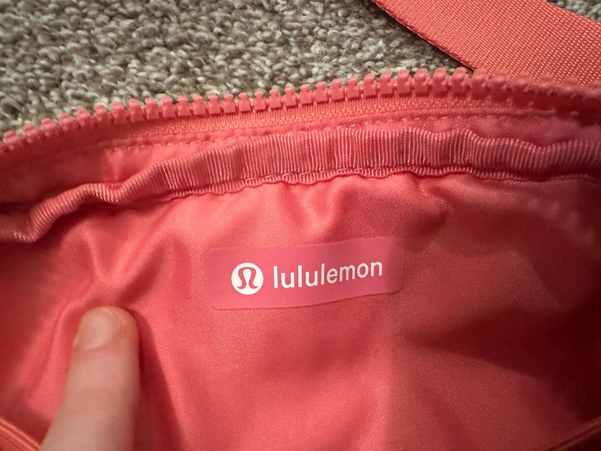 Lululemon  Belt Bag - Image 5