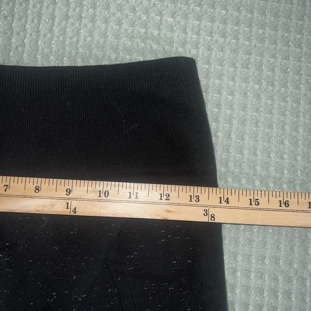 Lululemon Free to Flow 7/8 High Rise Tight Pant Black run Yoga Gym - Image 4