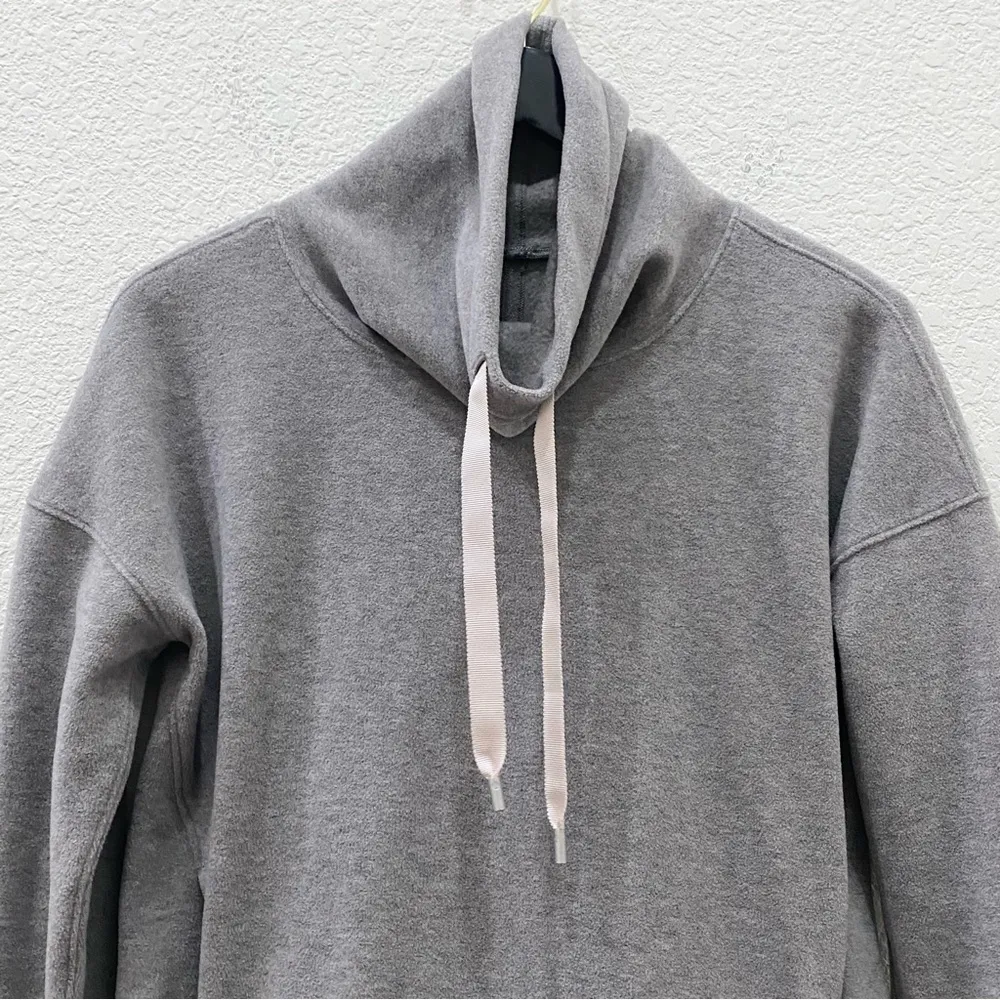 LULULEMON Go Forward Pullover Fleece Heathered Core Light Gray Sweater Size 6 - Image 8