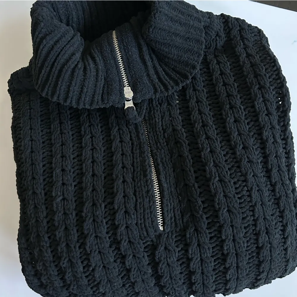 Aerie Oversized Cableknit Quarter Zip Pull Over NWT - Image 7