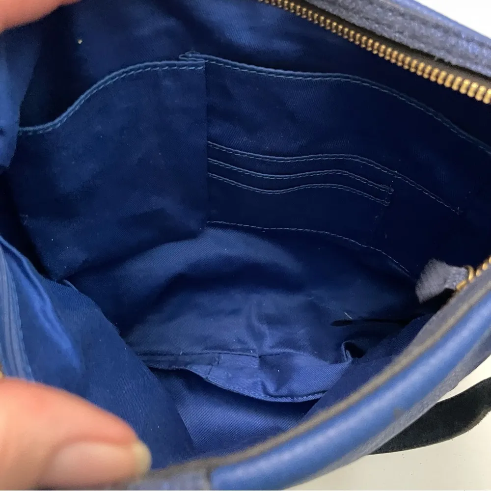 Purse Crossbody Erin Leather Pockets Credit Card Slots Sparkles Blue Gold - Image 10