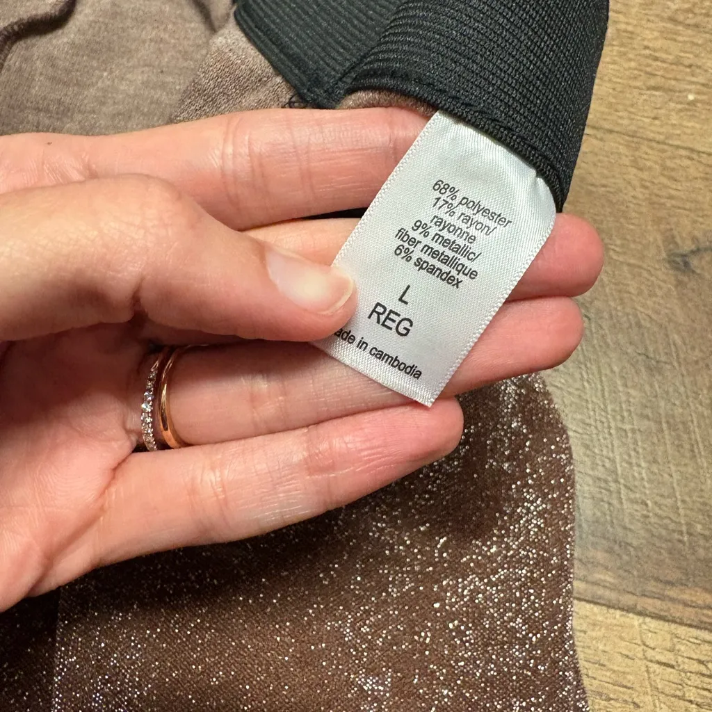 NWOT Maurice’s Brown/Metallic Flared Pull-On Pants Size Large - Image 4