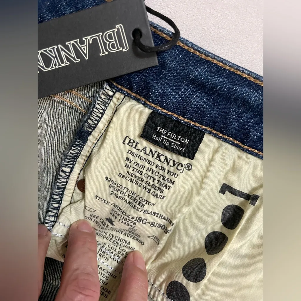 BlankNYC NWT The Fulton Roll Up Denim Distressed Shorts Size 30 - Image 4