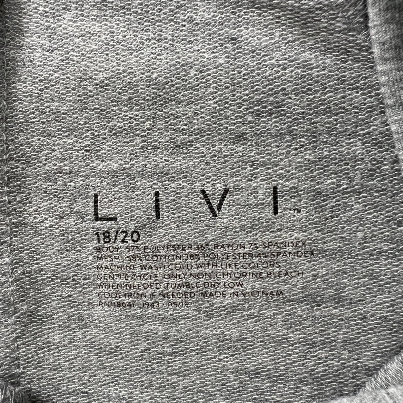 LIVI Active 18/20 Gray Mesh Short Sleeve Hoodie Plus Size Athleisure Lightweight - Image 4
