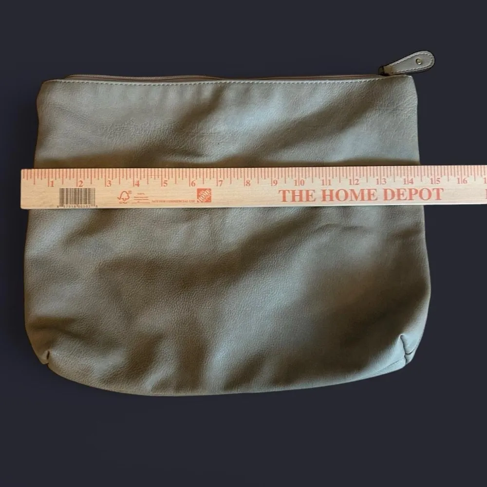 Free People Vegan Leather Large Zip Clutch Bag - -Soft, Gray Taupe - Image 5