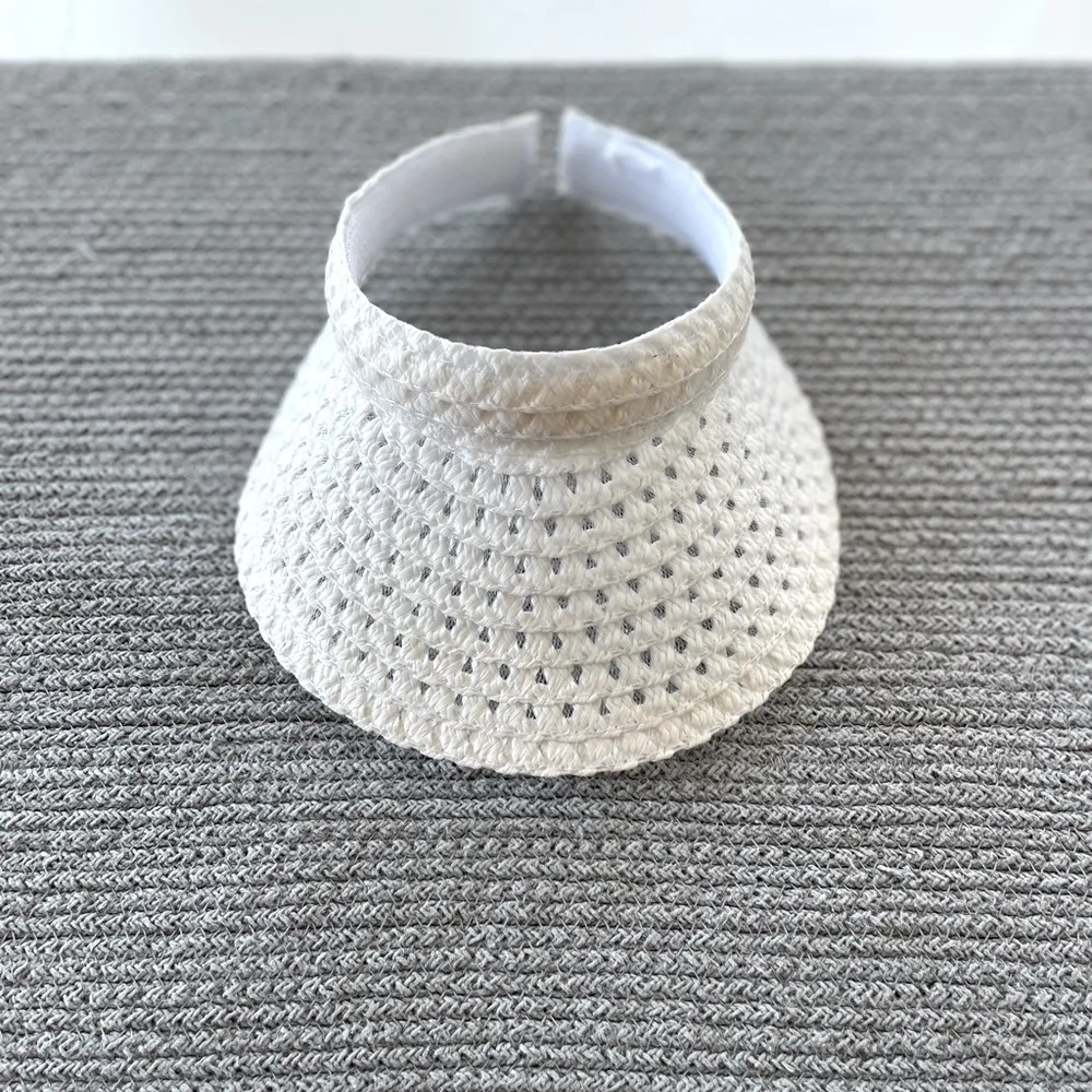 Vintage White Woven Visor Hat - Image 4