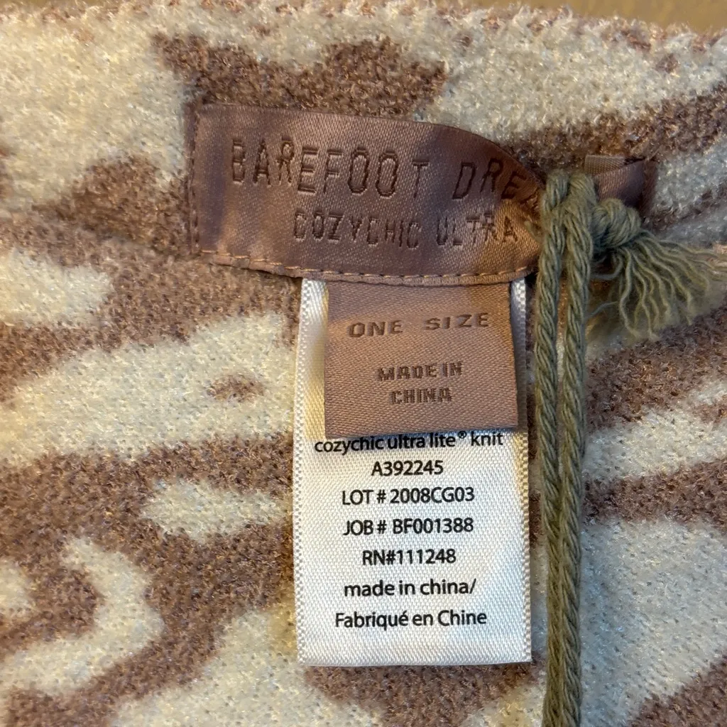 NEW! BAREFOOT DREAMS Ocean Breeze Faded Rose Animal Poncho Sweater Zebra Leopard - Image 10