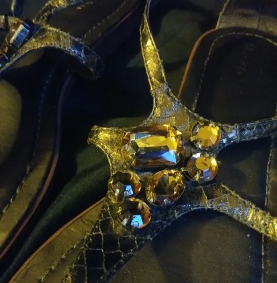 Xhilaration Sandals - Image 4