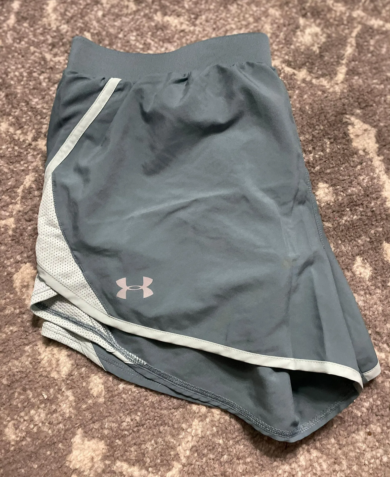 Under Armour Teal Workout Shorts - Image 2