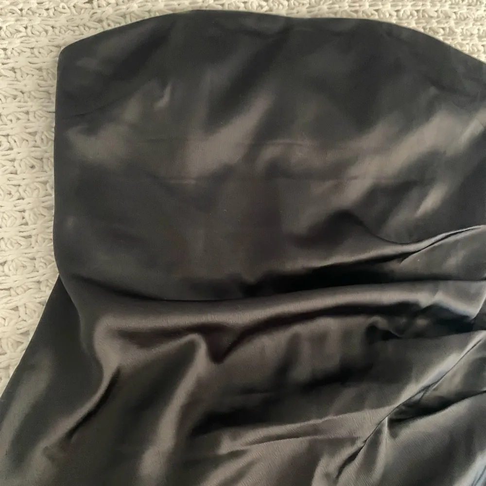 WAYF Strapless Mini Dress | Black - Image 3