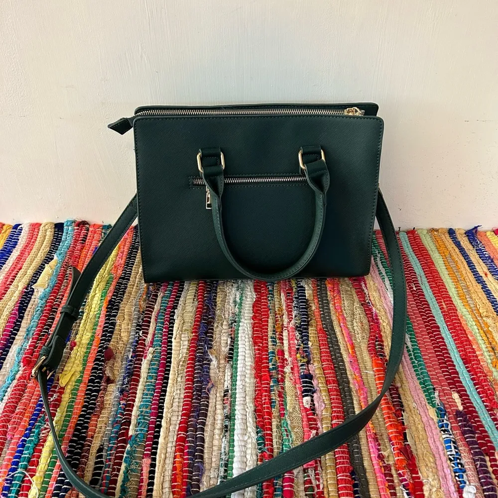 NEW Miztique Vegan Leather Pocketbook Bag Hunter Green - Image 3