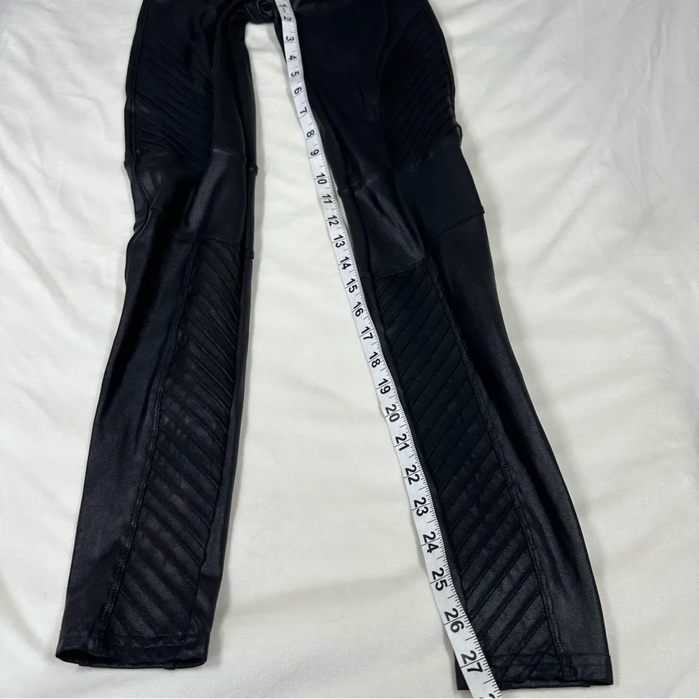 SPANX Faux Leather Moto Leggings Black Medium Pleather Pants City Chic Stretch - Image 5