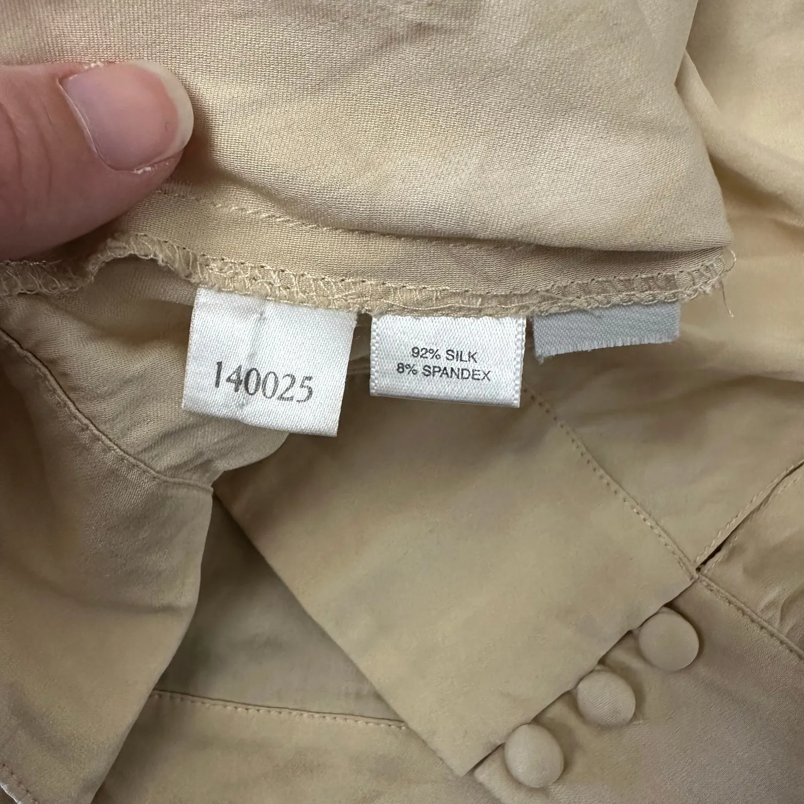 Ann Taylor Women’s Silk Blend Cowl Neck Blouse Size 6 Beige Champagne Sleeveless - Image 7