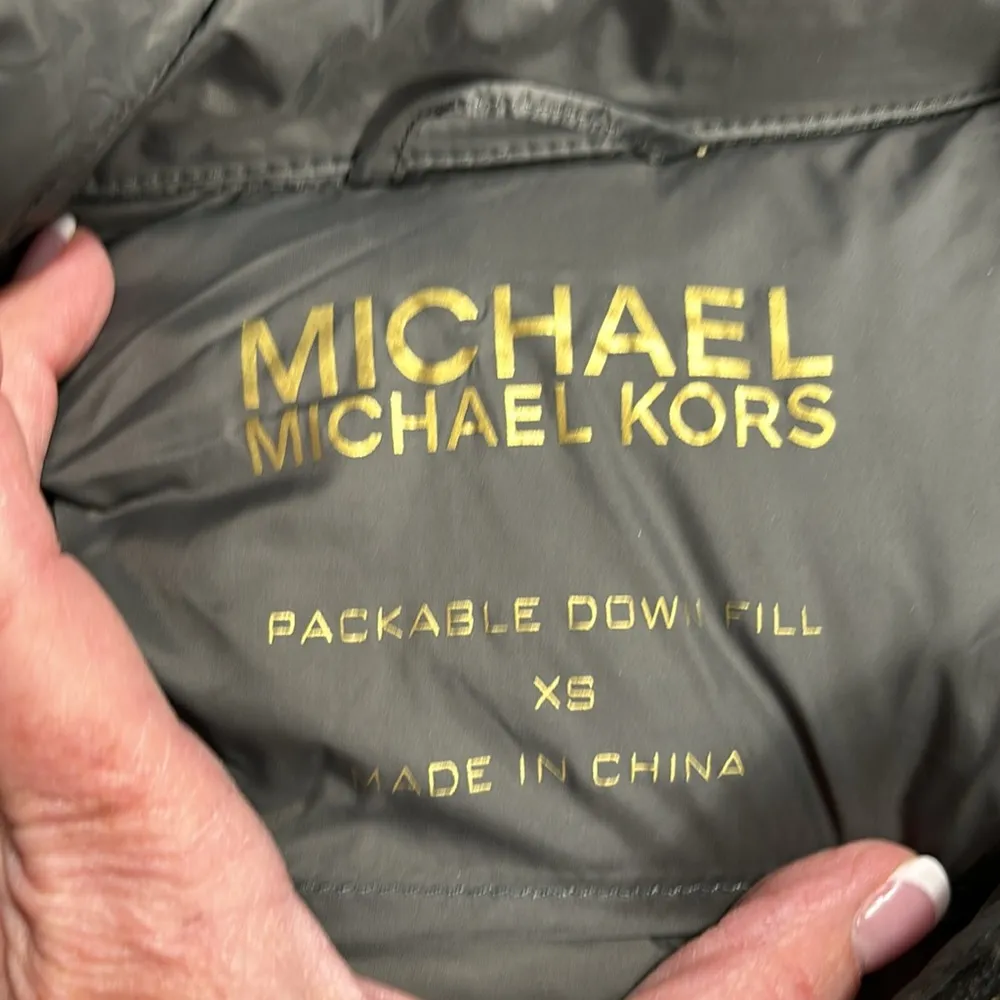 Michael Kors Women's Packable Down Filled Jacket, Removable Hood, Size XS - Image 5