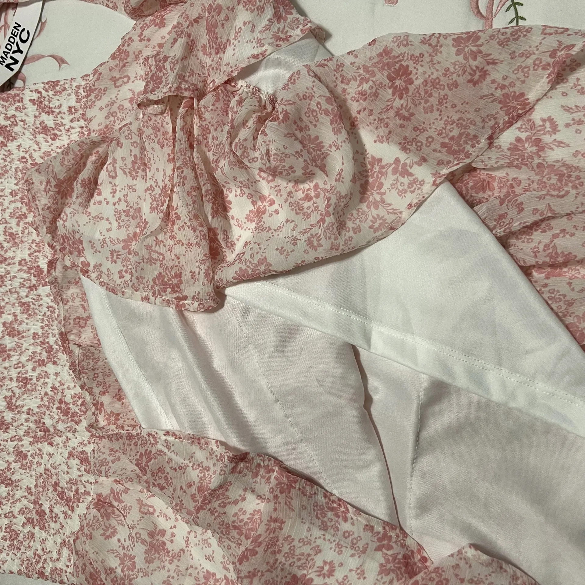 Madden NYC pink floral triple ruffle smocked peasant dress size XXL - Image 4