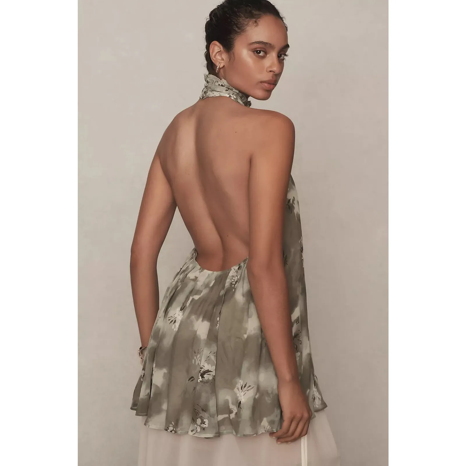 Anthropologie Green Motif Halter Tank Top NWT Size M Open Back Blouse - Image 2