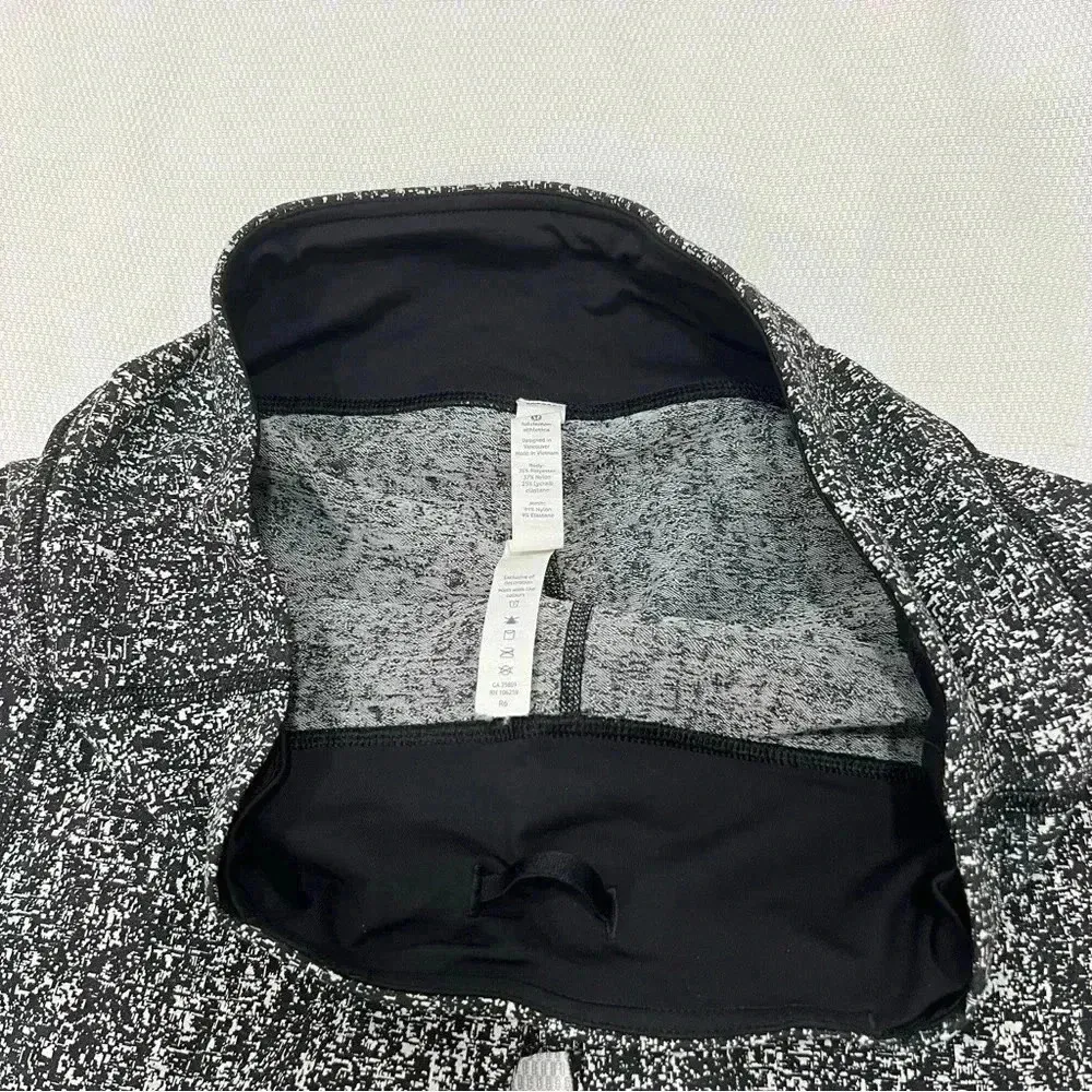 Lululemon Pace Rival Crop 
Power Luxtreme Suited Jacquard Black White 10 - Image 7