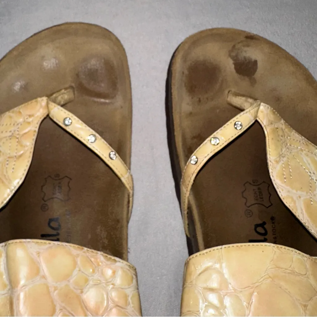 Birkenstock • Betula Bombay Leaf Golden Beige Thong Women’s Size 11 - Image 11