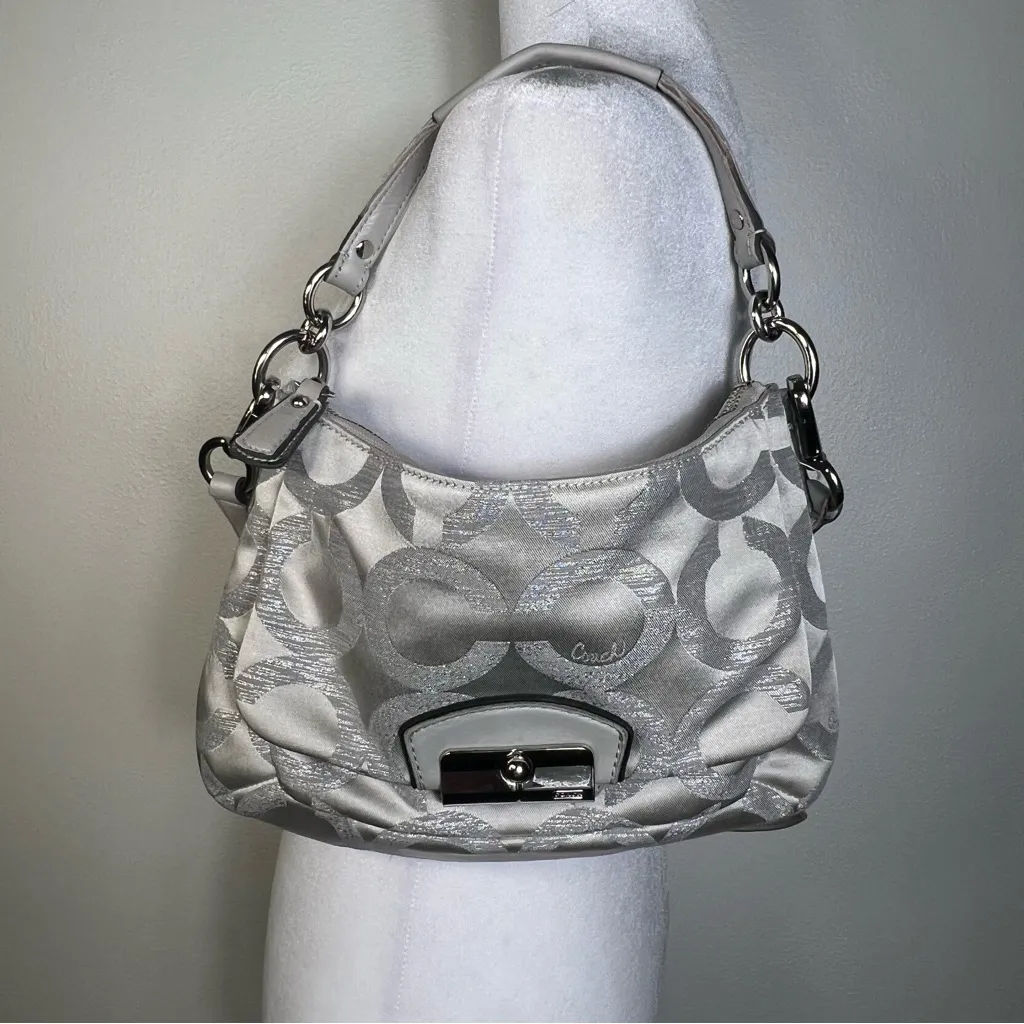 Coach y2k vintage‎ Silver and Shoulder Bag crossbody - Image 9