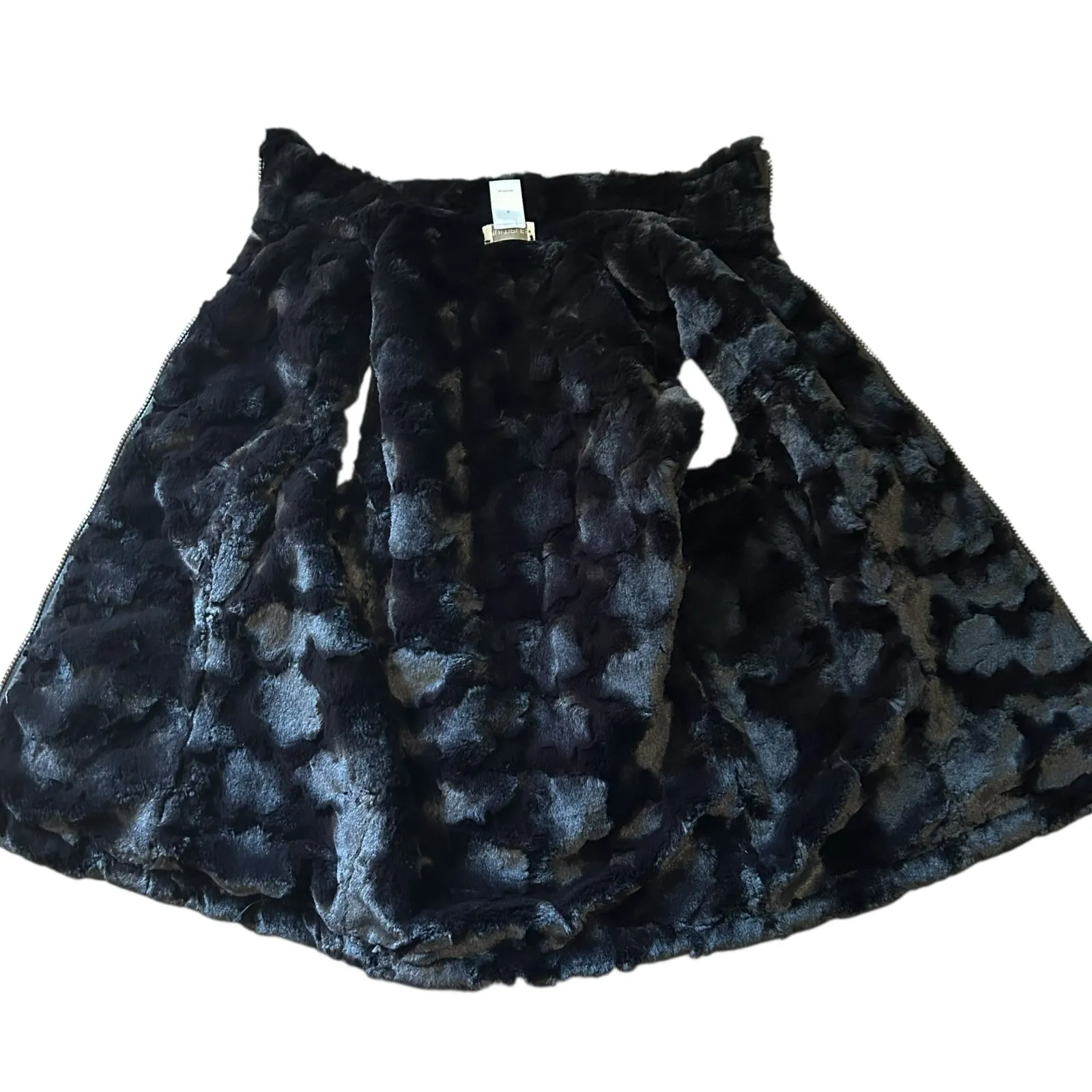 Vest Faux Fur Lined SM Black White Pockets Quilted Animal Print Multiples Hiking - Image 7