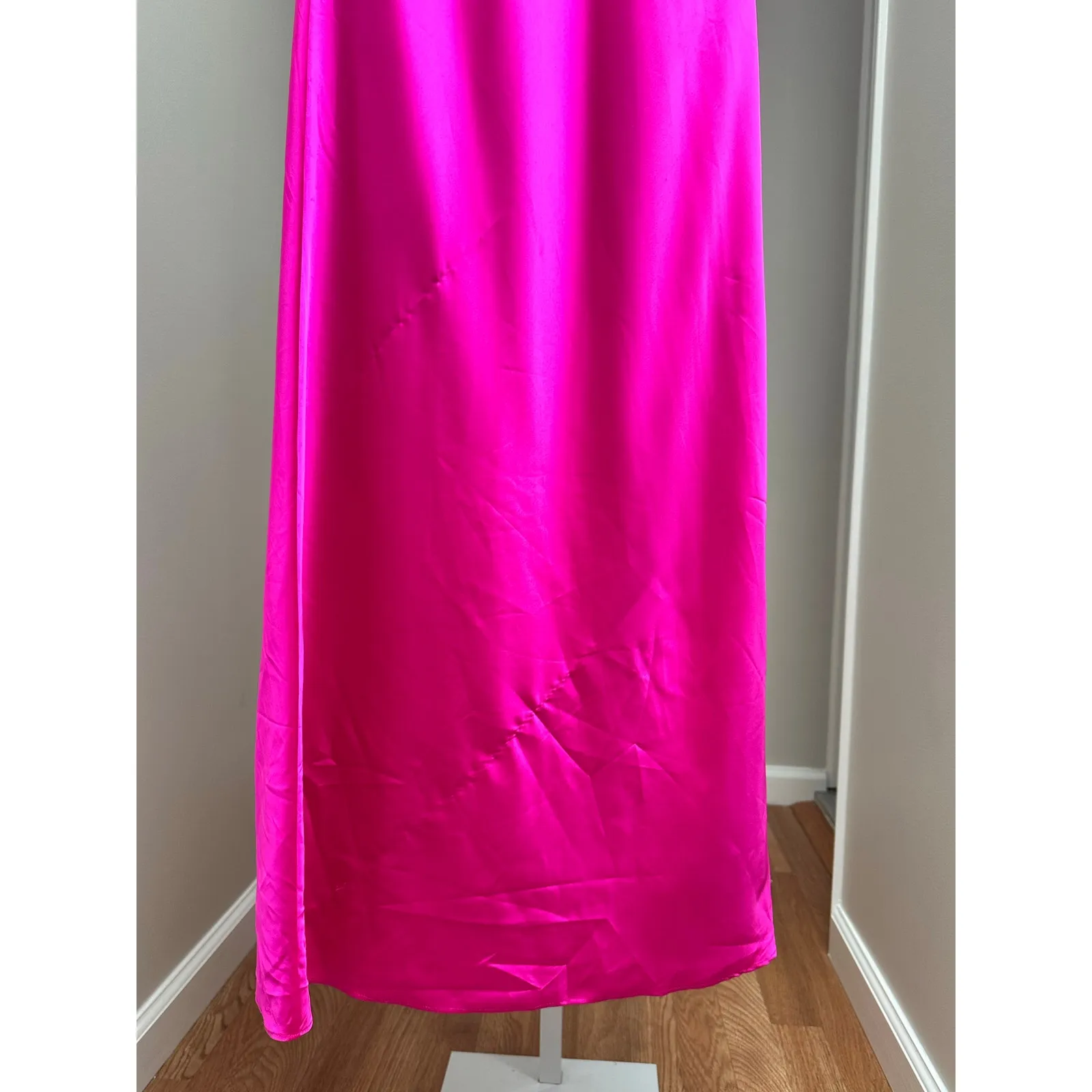Generation Love Josie Halter Dress in Hot Pink size Small - Image 5
