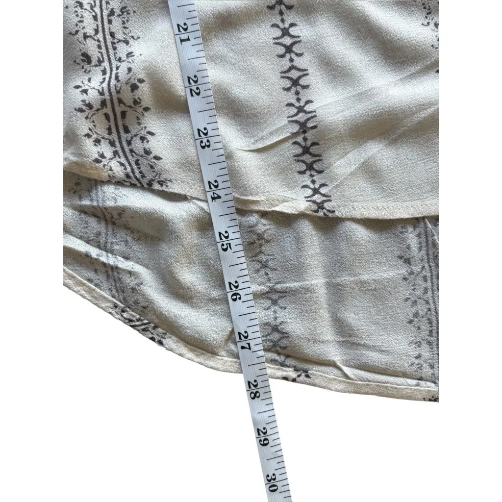 Altar'd State Women's Light Weight Long Sleeve Top - Image 5