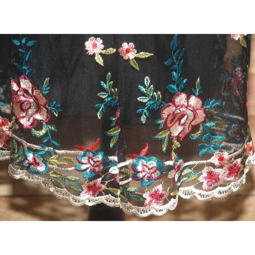 Xhilaration Ladies Black Floral Embroidered Mesh Shift Dress Size M Whimsy Goth - Image 9