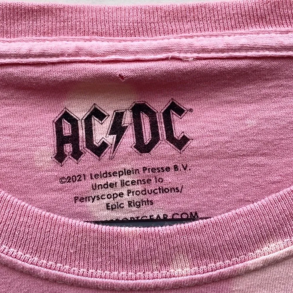 AC/DC Womens size 1X long sleeve bleach washed pink band tour tee👇🏼 - Image 9