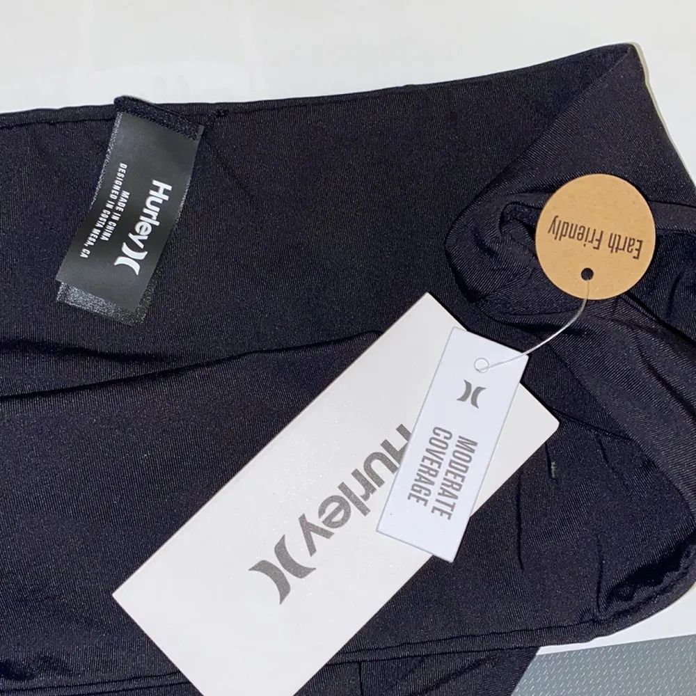 NWT Women’s Hurley Bikini Bottom solid black moderate Large 295950 low rise - Image 5